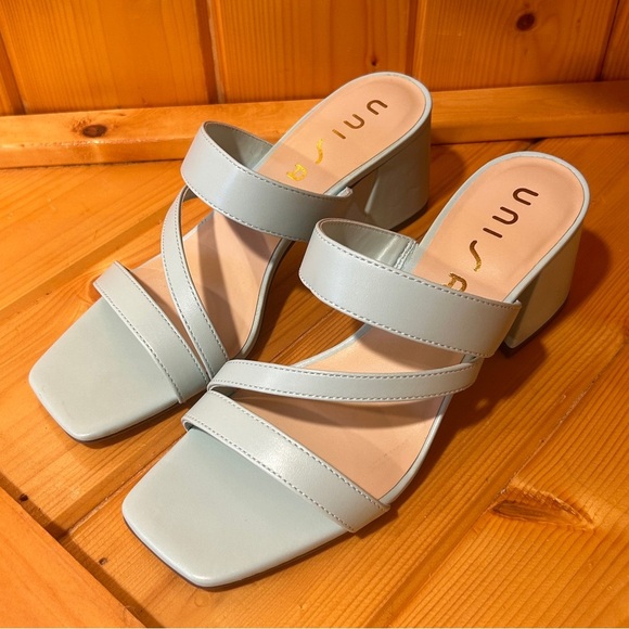 Unisa Miriam Square Toe Slide Sandal Block Heels Light Blue NWOT - Picture 1 of 5
